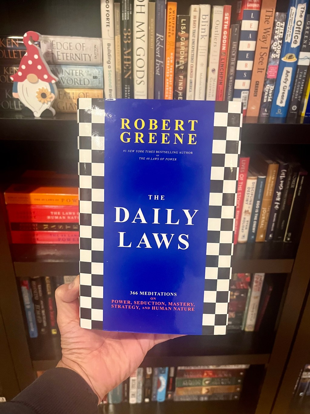 Top 5 Lessons From The Daily Laws by Robert&nbsp;Greene